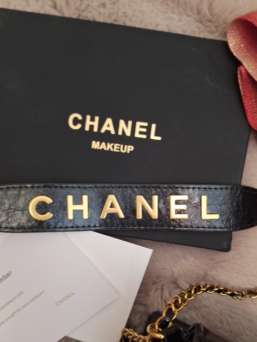 VIP Bag - Picture 2 of 5